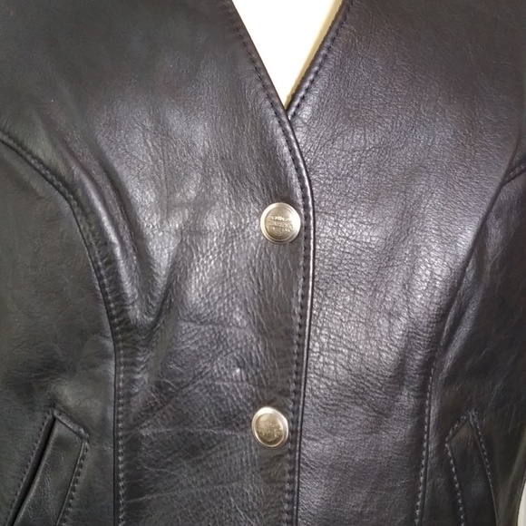 Harley Davidson Women's Leather Vest - Picture 5 of 12